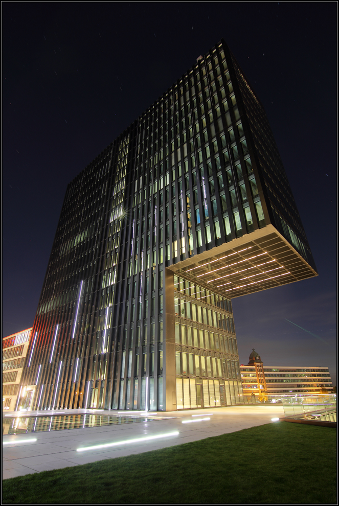Exklusives Bürogebäude in Düsseldorf's Media Harbour