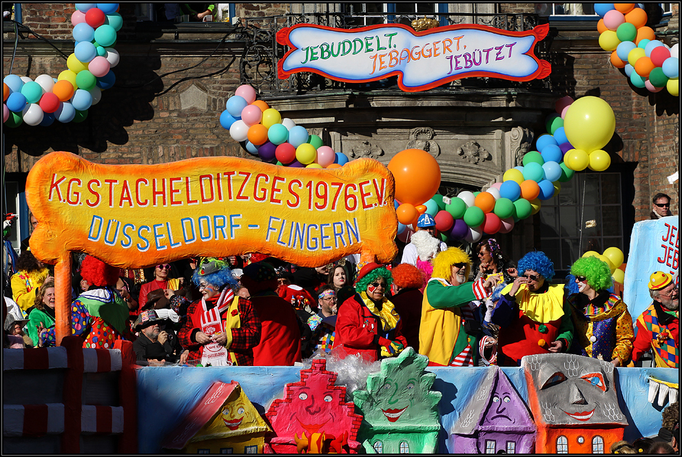 Rosenmontagszug 2011 in Düsseldorf