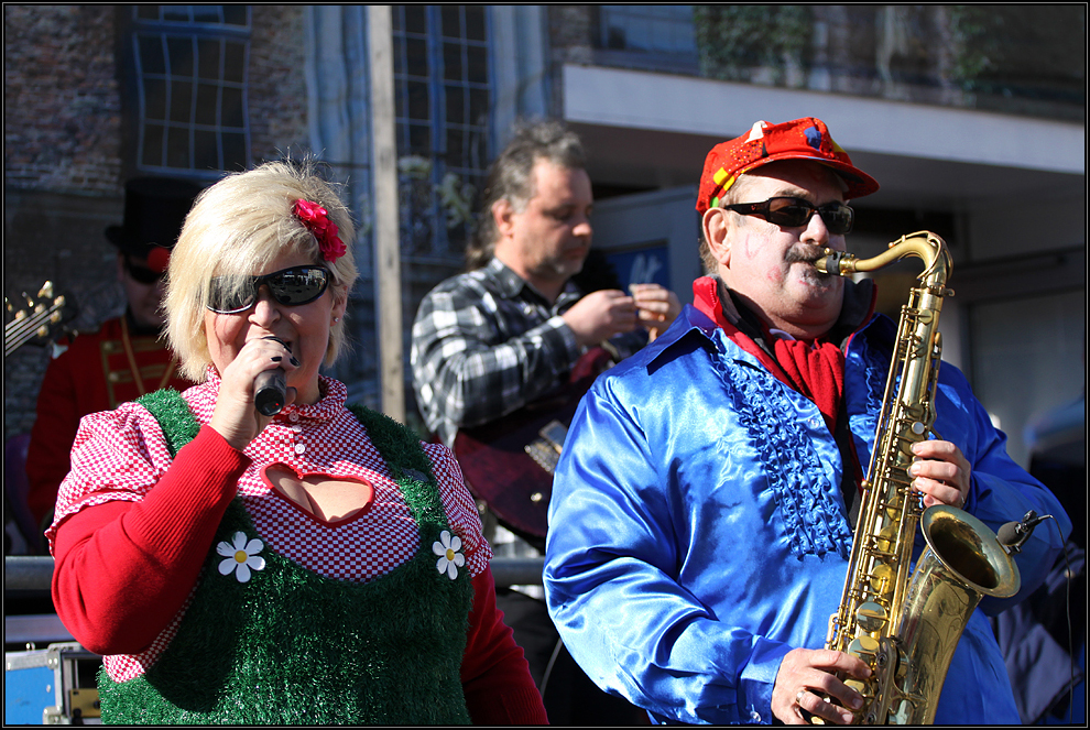 Rosenmontagszug 2011 in Düsseldorf