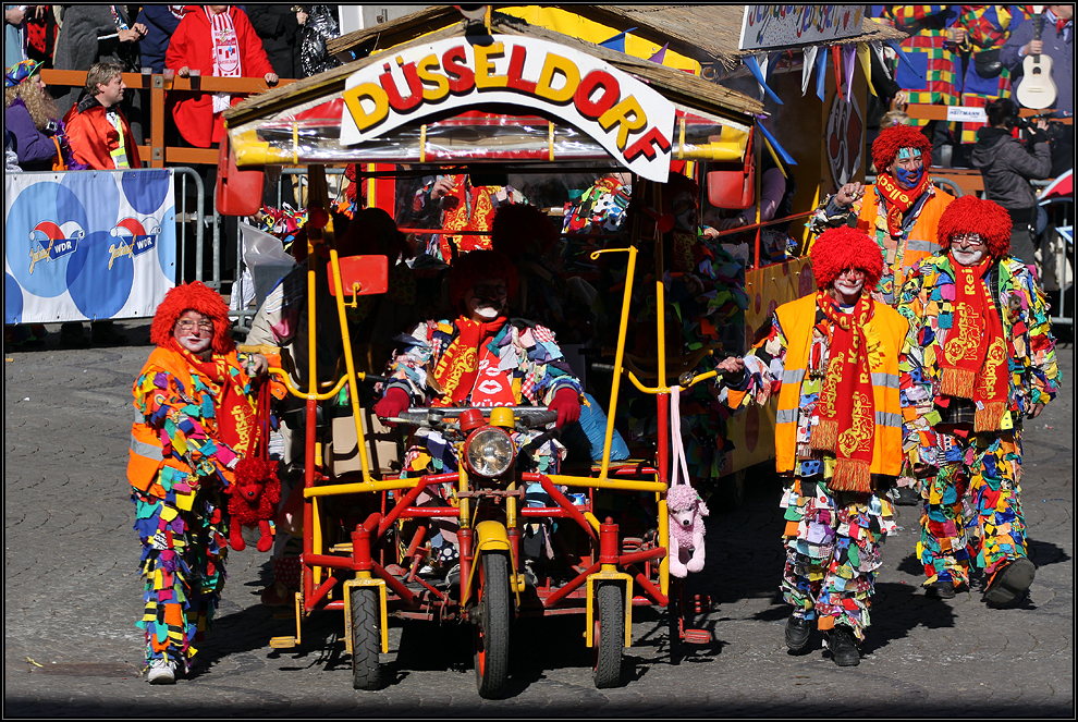 Rosenmontagszug 2011 in Düsseldorf