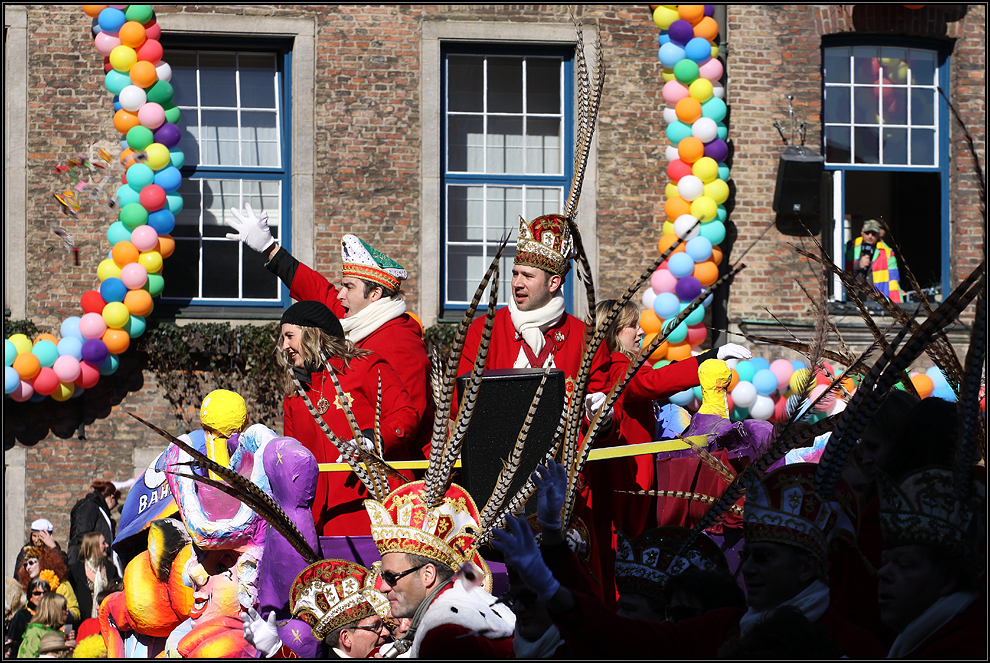 Rosenmontagszug 2011 in Düsseldorf