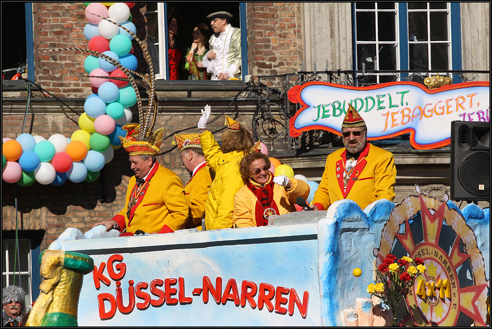 Rosenmontagszug 2011 in Düsseldorf