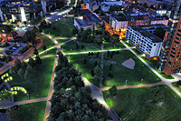 Grüngürtel zwischen Stadttor, Rheinturm und Landtag